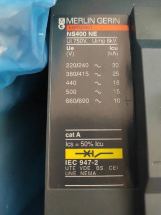 Interruptor NS400 NE, 400A, 3P+MN uvr.Merlin Gerin