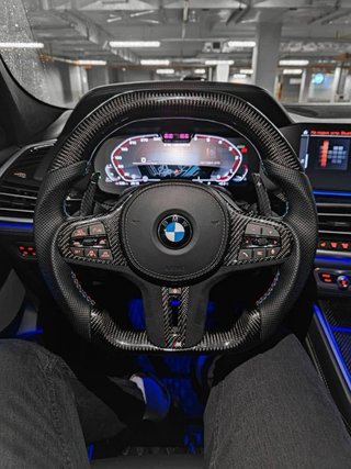 Volante BMW de Fibra de Carbono