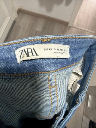 Pantalones Vaqueros Zara Desgastados