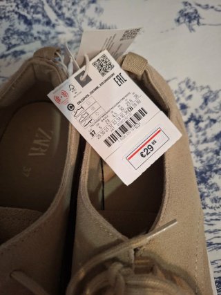 Zapatos tipo mocasín Zara beige