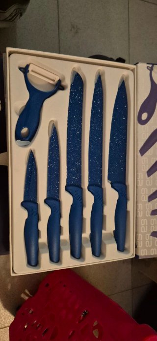 Set de 5 cuchillos y pelador azul