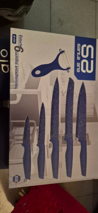 Set de 5 cuchillos y pelador azul