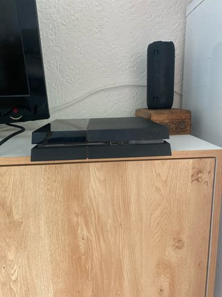 PS4 (PlayStation 4) con mando