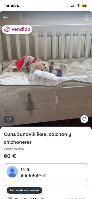 Cuna IKEA Sundvik con colchón y ropa de cama