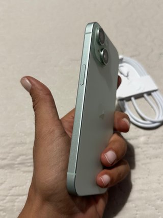 iPhone 15 256Gb