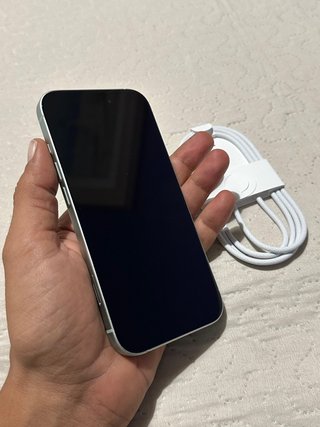 iPhone 15 256Gb