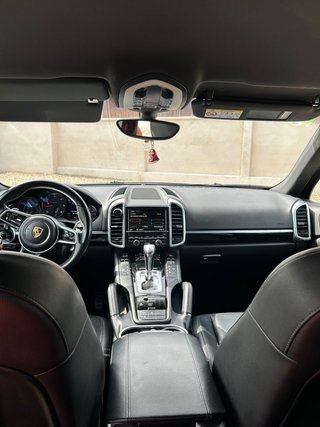 Porsche Cayenne 2016