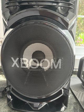 LG XBOOM RN5 300W Nuevo
