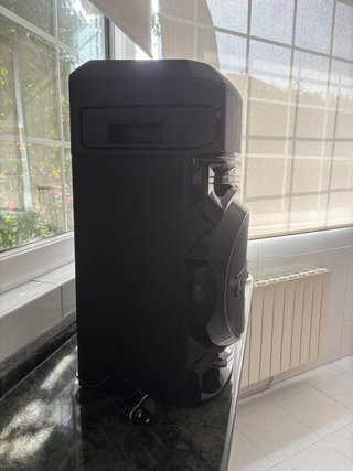 LG XBOOM RN5 300W Nuevo