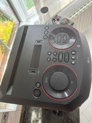 LG XBOOM RN5 300W Nuevo