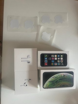 Cajas y pegatinas Apple