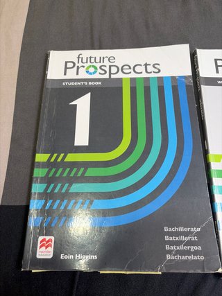 FUTURE PROSPECTS 1 Student's book: libro de tex...