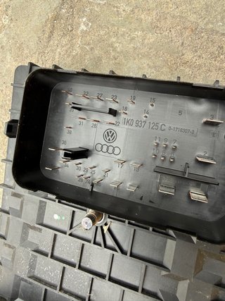 Caja fusibles VW Golf GTI 6