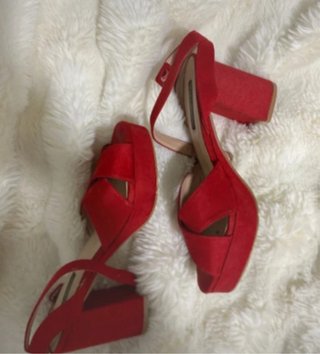 Tacones Rojos con Plataforma