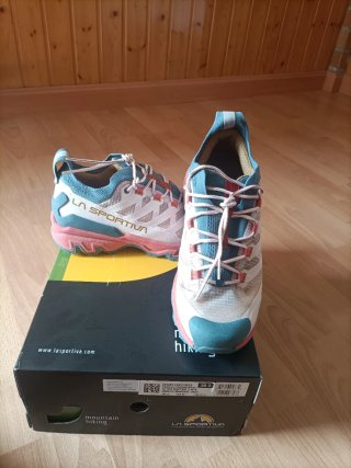 Zapatillas La Sportiva Trekking Talla 39.5