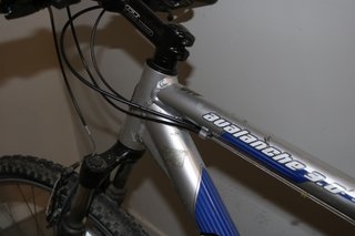 Mountain bike bicicleta usada reparación