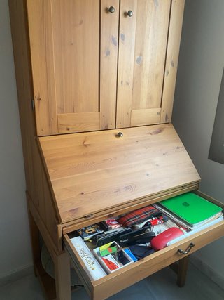 Scrivania con Libreria in Legno (prezzo negoziabile)