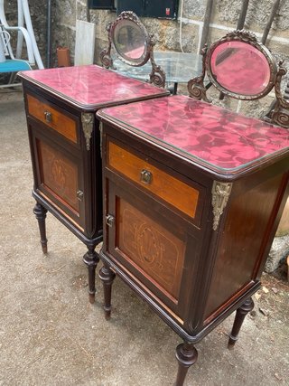 Mesitas Modernistas Madera y Metal