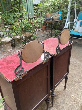 Mesitas Modernistas Madera y Metal