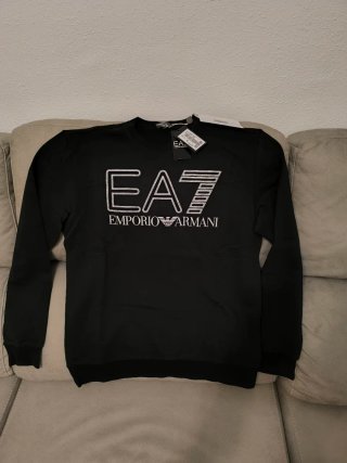 Sudadera EA Emporio Armani Negra