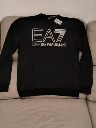 Sudadera EA Emporio Armani Negra