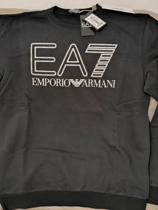 Sudadera EA Emporio Armani Negra