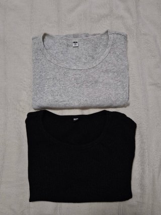 Pack 2 Camisetas Uniqlo Talla XS