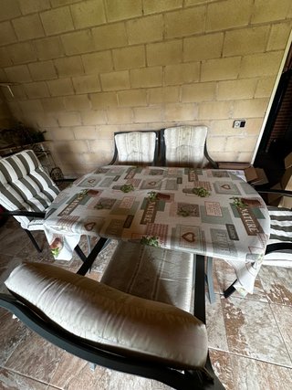 Conjunto de Mesa y 6 Sillas de Jardín
