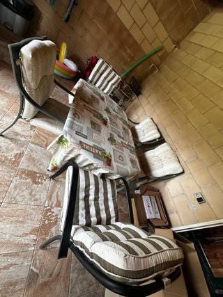 Conjunto de Mesa y 6 Sillas de Jardín