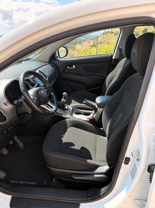 Kia Sportage 1.7 CRDi 115 CV · Techo panorámico ·
