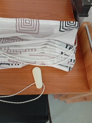 2 Cortinas Store Blancas con Diseño