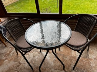 Set de Mesa y 2 Sillas de Jardín