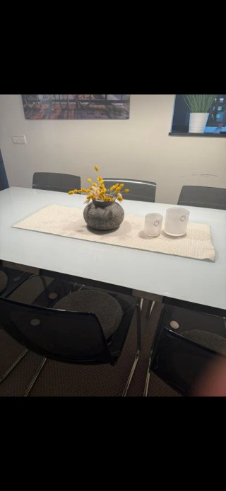 Conjunto de Mesa y 6 Sillas de Comedor