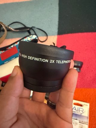 Cámara Nikon D5300 con accesorios