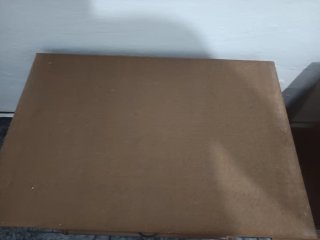 Mesita de noche de madera