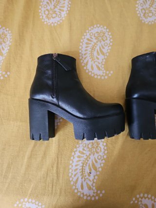 Botines de Piel Negros Talla 39