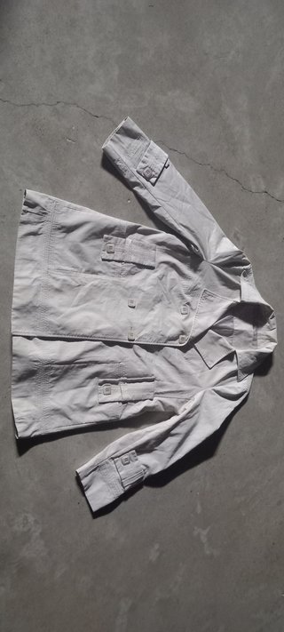 Chubasquero Adolfo Domínguez Beige