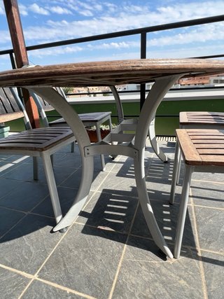 Conjunto de Mesa y 4 Sillas de Jardín