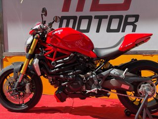 Ducati Monster 1200