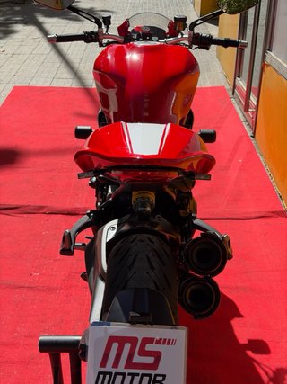 Ducati Monster 1200