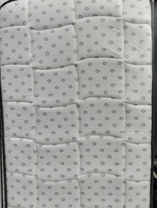 Colchón con Estampado Geométrico 90x190