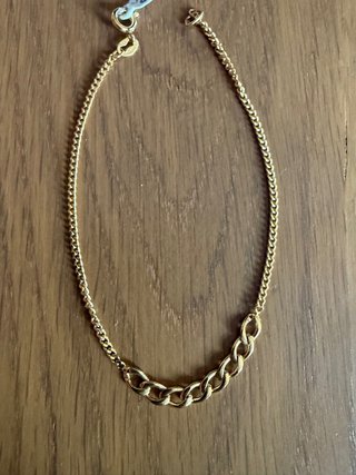 Pulsera chapada en oro