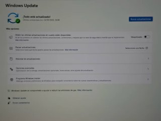 PC Sobremesa Windows 11, antivirus y office