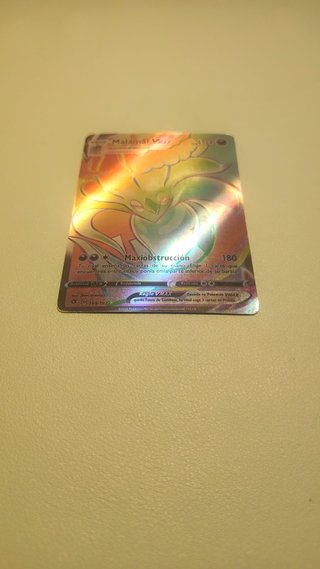 Carta Pokémon Malamar VMAX