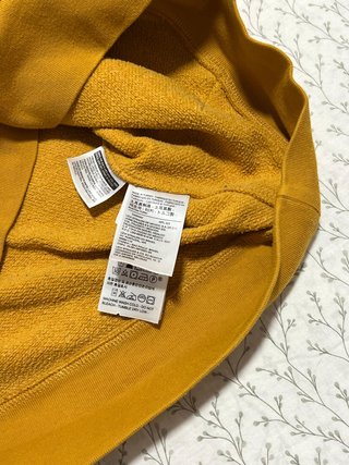 Sudadera con Capucha Levi's Amarilla con Logo