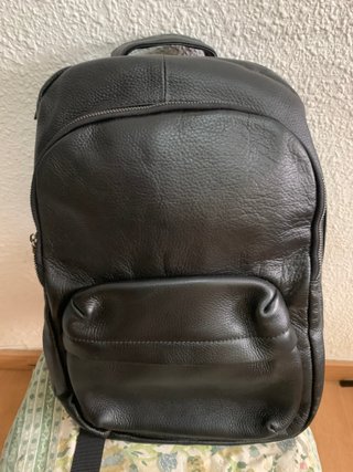 Mochila de cuero genuino negra