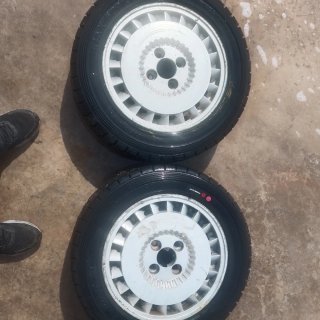 2 Llantas Renault 21 de 14 pulgadas