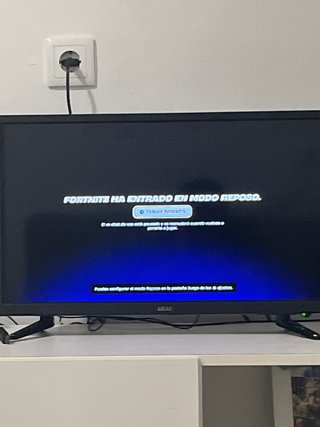 PS4 Slim 1TB Blanca + Mando Profesional