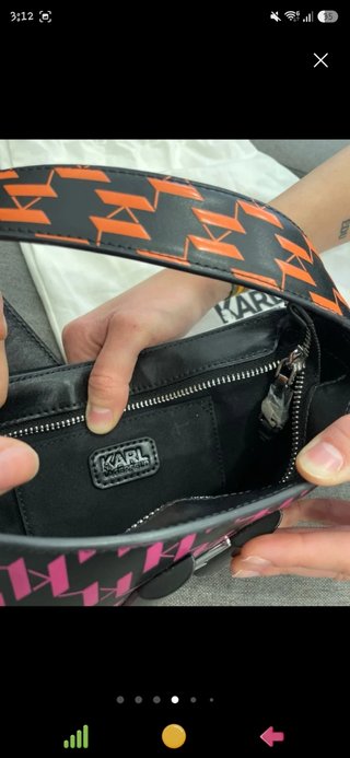 Bolso de Hombro Karl Lagerfeld Negro y Rosa