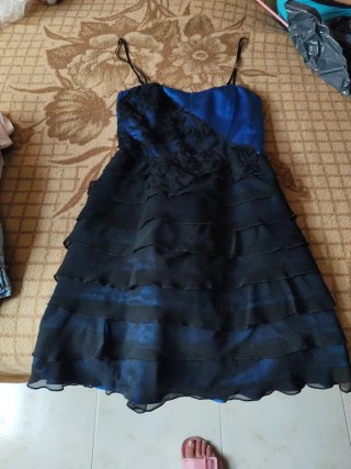 Vestido fiesta azul y negro talla 42